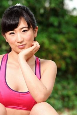 (Tsukimura Aya) Esposa deportista tiene sexo con entrenador (50P)