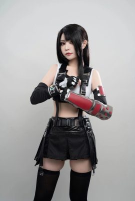 Chica explosiva Nya Xiaoji – Final Fantasy 7 Tifa (55P)