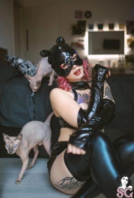 (Suicide Girls) 22 de septiembre de 2024 – Cyber ​​– Puedo prrrrro un gato (55P)