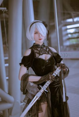 NieR: Mechanical Era 2B @Yiziki-Yi Yuezi (Fotografía: @久久 Vacation) (9P)