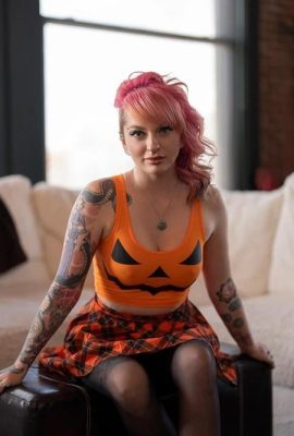 (Suicide Girls) 7 de octubre de 2024 – Ktstrange – Summerween (50P)