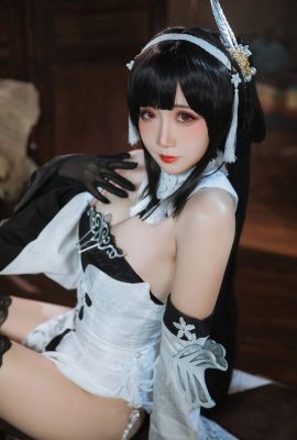 Vestido blanco y negro de Carbon Azur Lane Zhenhai estofado (23P)