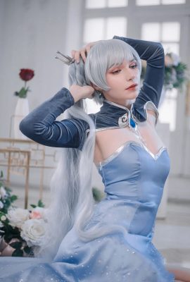 (Cosplay) Michi Kyunn – Weiss Schnee (23 de diciembre de 2021)