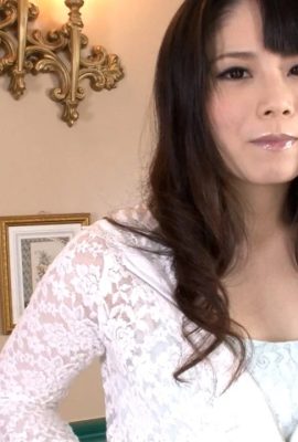 (Shiina Miyu) Chica sensible y sin pelo también quiere experimentar el placer del creampie 3P (21P)